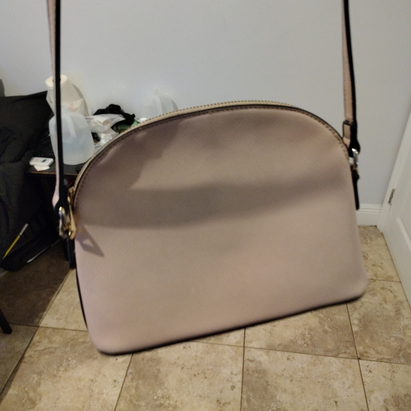 Elegant Cream Shoulder Bag - Picture 12 of 14